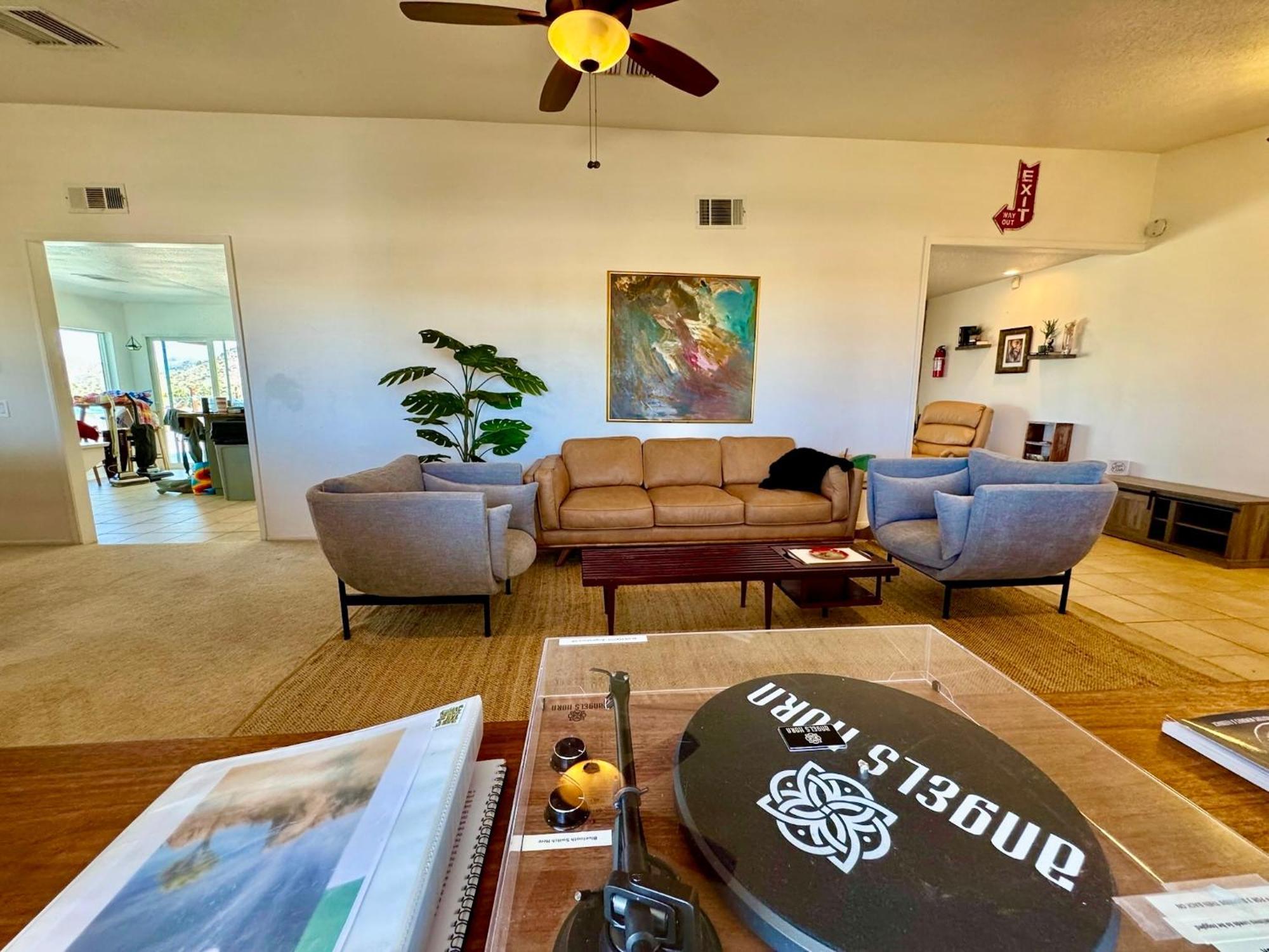 Epic Views, Huge House, Acres Of J-Trees To Explore, Hot Tub, Pool, Ac, And Mini-Golf Joshua Tree Exterior foto